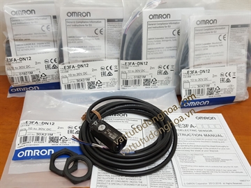 Hình ảnh của Cảm biến quang thu phát chung Omron E3FA-DN12 2M